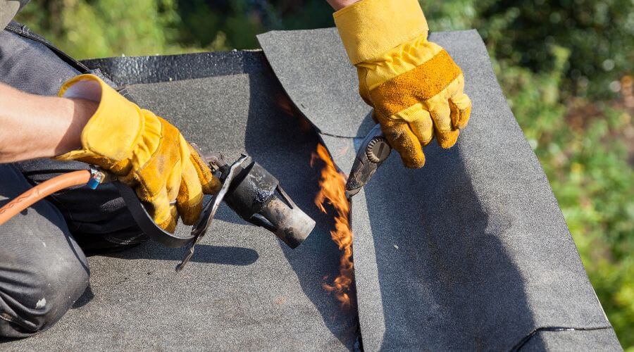 Professional flood damage restoration services in Morrowville, KS